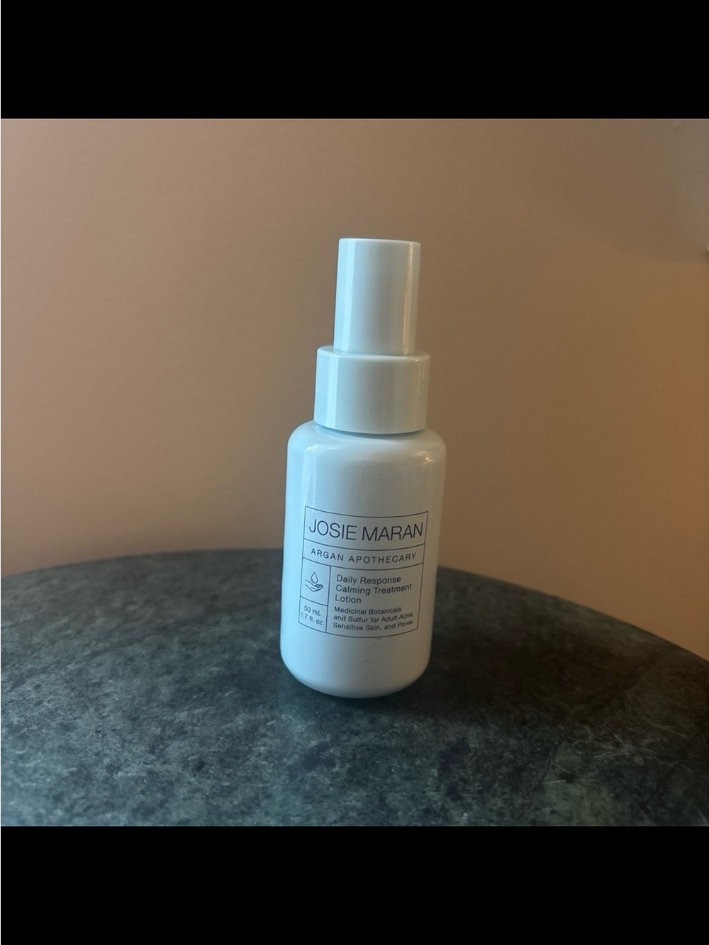 JOSIE MARAN Daily Response Calming Treatment Lotion